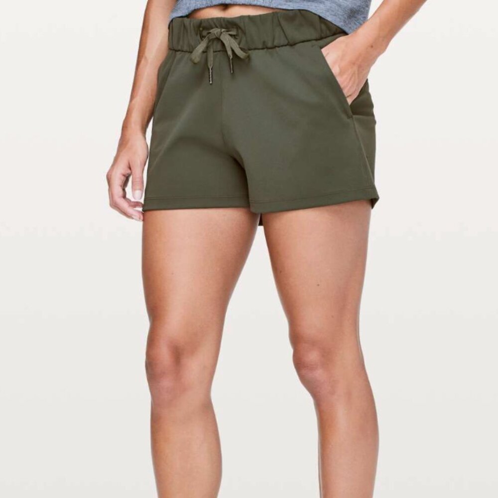 Lululemon On the Fly Short - Camo Green - Size 6 - Picture 3 of 6